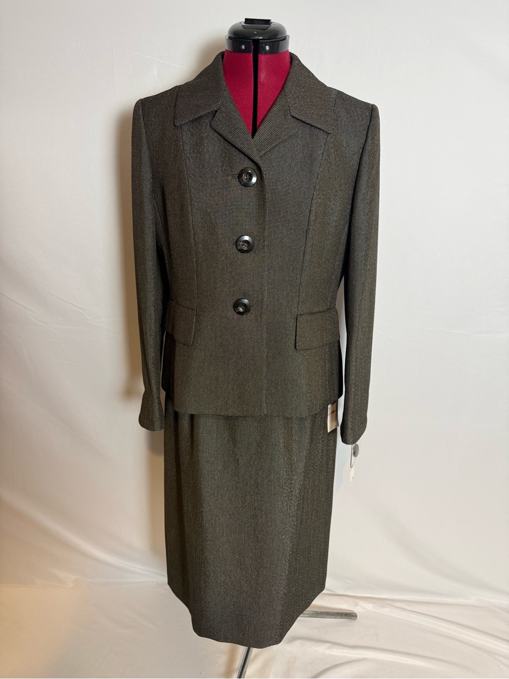 NWT Evan Picone Skirt Suit Size 10P Black & Brown 2-Piece Set Blazer & Skirt - Picture 1 of 16